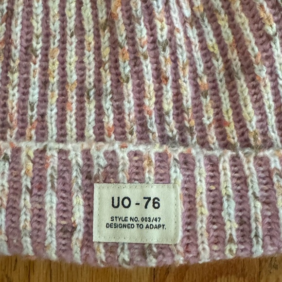 UO | multicolored beanie - Picture 4 of 4